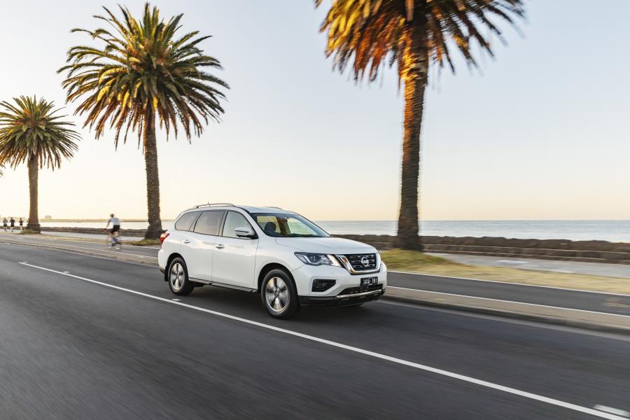  Nissan Pathfinder ST (R52) 2017 года  (AU) (фото 29 из 40)